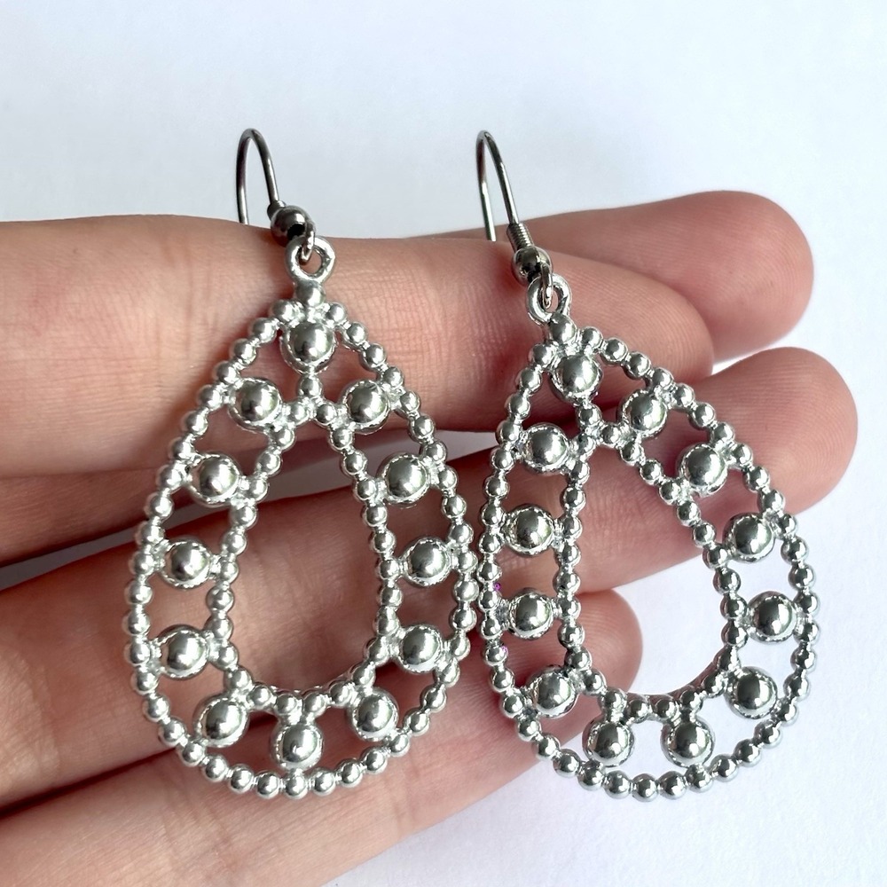 Arthur Court Aluminum‎ Dangle Earrings 2.1 In Dotted Drops Discontinued Jewelry